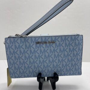 MICHAEL KORS JST Lg Double Zip Signature Logo Wristlet Wallet 
Pale Ocean 
NWT